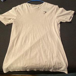 White gymshark tee